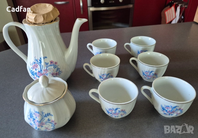 Сервиз за кафе и чай