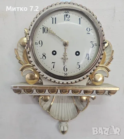 механичен стенен часовник