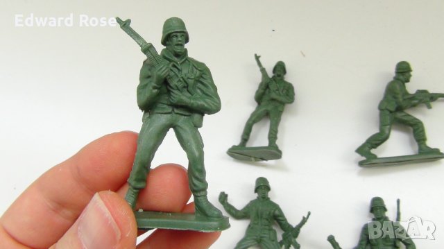 Промоция Стари пластмасови войници, снимка 4 - Колекции - 34120585