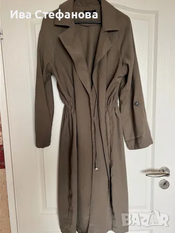 Нов тъмно зелен елегантен шлифер тип рокля набран в талията, снимка 4 - Шлифери - 49155917