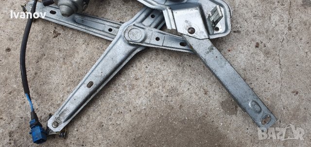 Стъклоповдигач бмв е34 машинка моторче стъкло задна дясна врата bmw e34 window regulator 19440729, снимка 8 - Части - 42098035