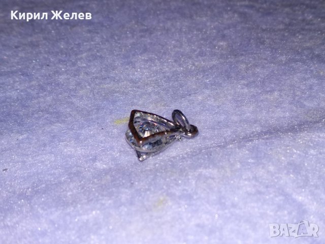 ПОСРЕБРЕН МЕДЕН АРТ МЕДАЛЬОН с ВГРАДЕН БРИЛЯНТНО ФАСЕТИРАН ИСКРЯЩ ЦИРКОН и СТОМАНЕНА ХАЛКИЧКА 19312, снимка 10 - Колиета, медальони, синджири - 39226440