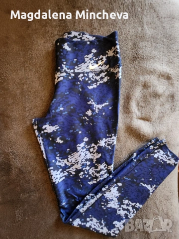 Дамски клин Nike, снимка 2 - Клинове - 53285386