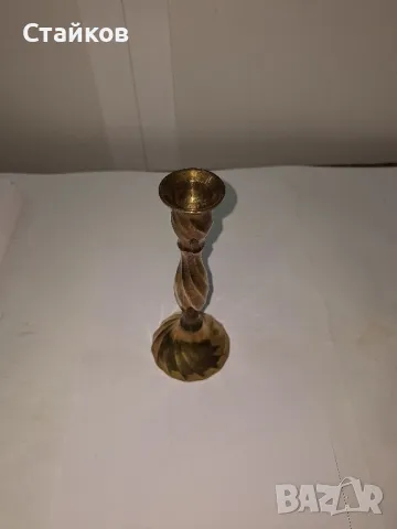 Антика месингов свещник, снимка 2 - Антикварни и старинни предмети - 47737806
