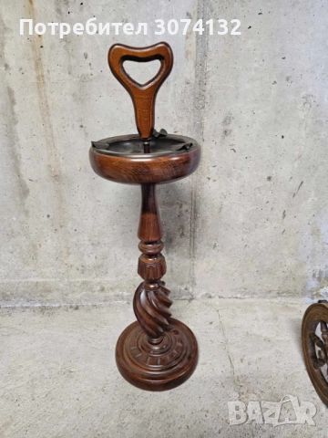 Уникален пепелник с фрезовани елемени, снимка 3 - Антикварни и старинни предмети - 52159369