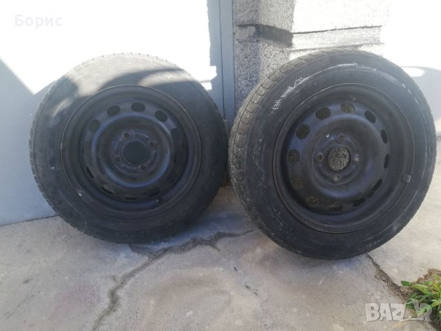 Две гуми с джанти за форд, снимка 1 - Гуми и джанти - 42164383