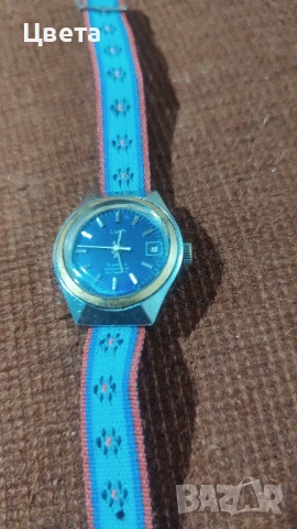 Дамски часовник, снимка 10 - Дамски - 51428398