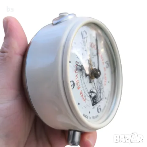 Ретро будилник Vitjaz Viva Espana /обслужен/, снимка 3 - Антикварни и старинни предмети - 49073610