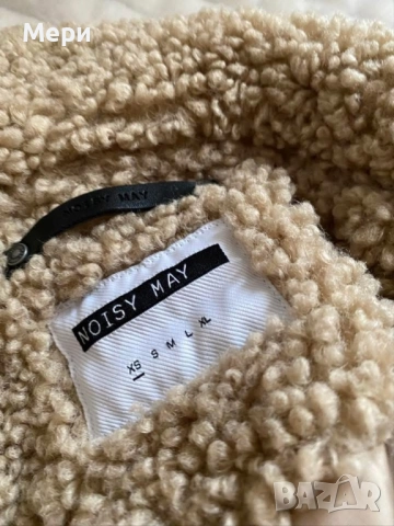 Дамско палто, снимка 2 - Якета - 52991827