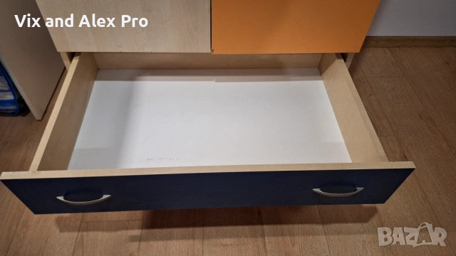 Детски гардероб двукрилен, снимка 6 - Гардероби - 53743279