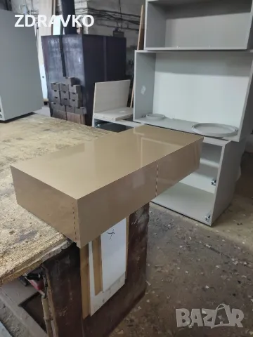 Нова стенна тоалетка Галакси Злато MDF Цената е крайна!, снимка 13 - Тоалетки - 48181832