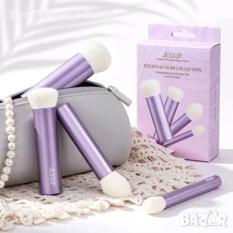 Нов комплект 4 броя Четки за Грим Кабуки Фон дьо тен Контур Пудра лице, снимка 6 - Други - 49965285