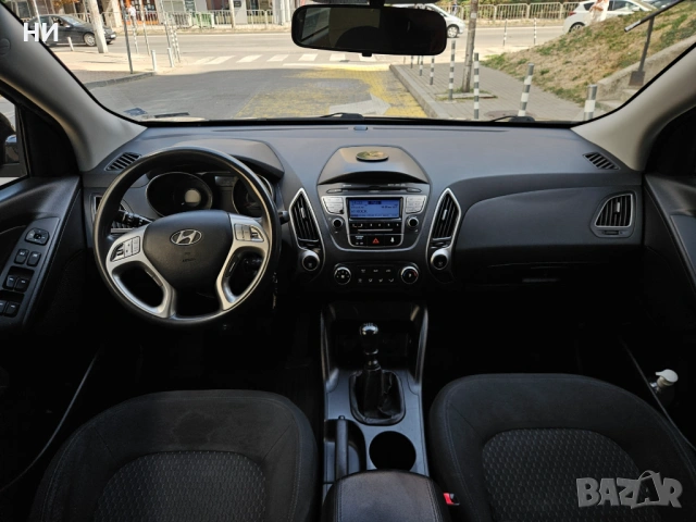 Hyundai IX35 1.7 CRDi, снимка 5 - Автомобили и джипове - 53871346
