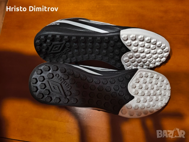 Чисто нови футболни стоножки Umbro DEFENCE 2 TF, снимка 3 - Футбол - 52694456