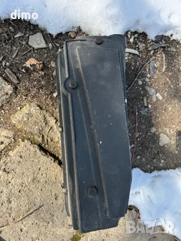 кутия въздушен филтър Mercedes C200 CDI C220 6460900901, снимка 2 - Части - 49744518