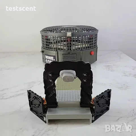 WWE Micro Aggression Crash and Bash Elimination Chamber Arena Collectable Set сет от играчки 2008, снимка 8 - Колекции - 46163086