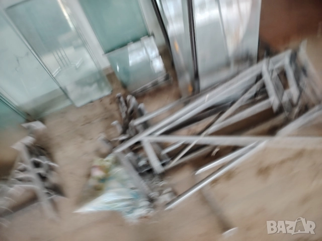 Стелажи, снимка 5 - Стелажи и щандове - 52526984