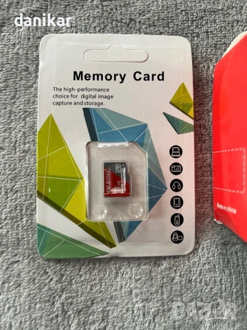 Две мини камери + SD карта 128 GB, снимка 2 - Камери - 53089246