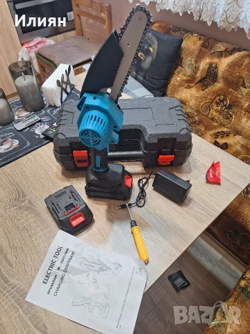 Акумолаторен трион 2 батерии, снимка 2 - Градински инструменти - 53212689