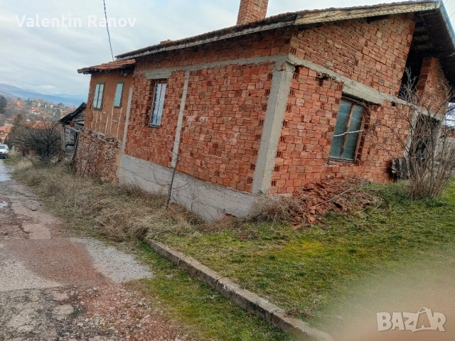 Имот къща в село Гълъбник с площ 980кв, снимка 9 - Парцели - 53349875