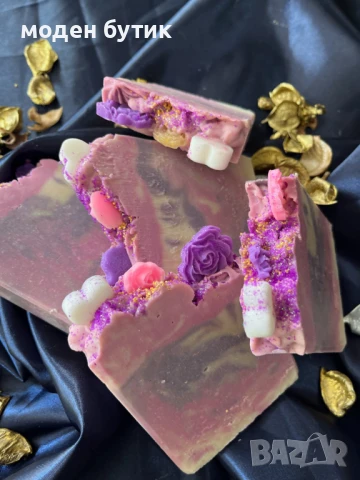 Натурален сапун ”Тамян и Смирна” - Арт сапун с козе мляко и благороден аромат, снимка 2 - Козметика за тяло - 51063945