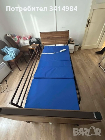 Електрическо болнично легло MOBIAK (5 функции) – Като ново!, снимка 4 - Други - 53868269