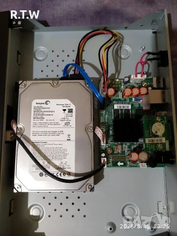 Видео рекордер 4-канален, NVR Hikvision 6MP + HDD, 750GB, снимка 14 - Комплекти за видеонаблюдение - 55717297