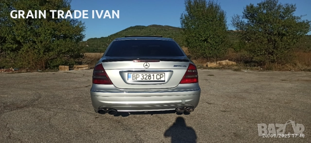 Mercedes-Benz E220 CDI AMG-Paket, снимка 3 - Автомобили и джипове - 52078401