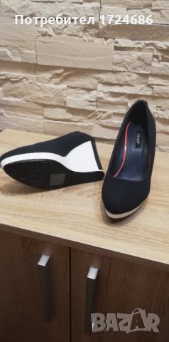 Дамски, снимка 1 - Дамски елегантни обувки - 35912960