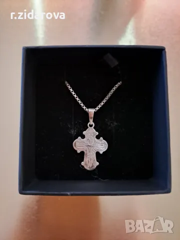 Сребърен синджир с кръстче 