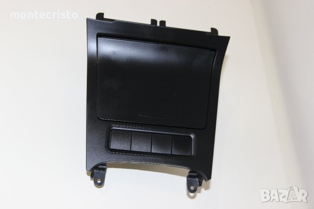 Пепелник VW Golf 5 (2004-2008г.) запалка Golf V / Голф 5, снимка 2 - Части - 42186512