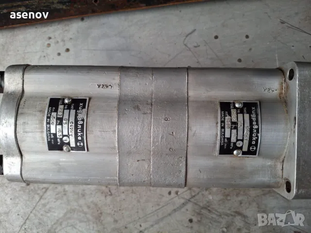 хидравлична помпа- сдвоена, снимка 2 - Резервни части за машини - 48070529