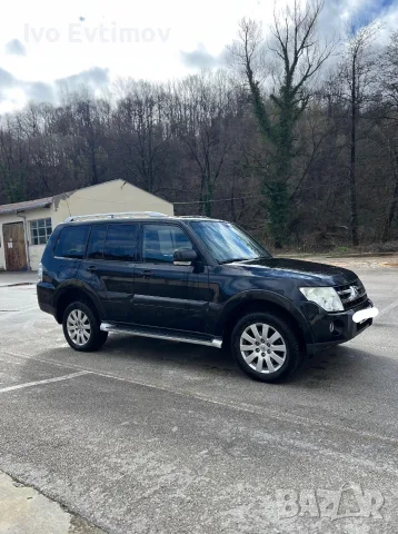 ПЪРВИ СОБСТВЕНИК!Mitsubishi Pajero 3.2D , снимка 4 - Автомобили и джипове - 56268910