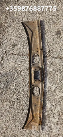 Газ 24 Волга Греда под Преден Капак Ретро , снимка 4 - Части - 48797193