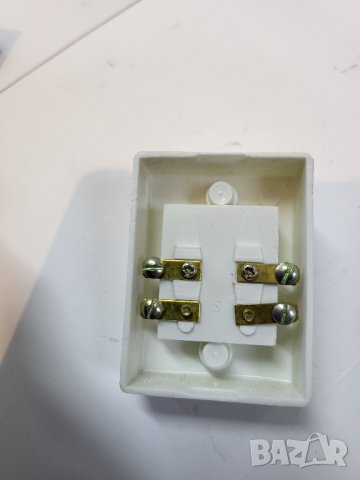 Малък Двоен ключ за осветление - 6А - външен монтаж  осветление, снимка 2 - Друга електроника - 39596909