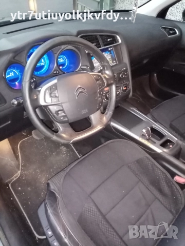 Ситроен С 4 EXCLUSIVE-1.6 E-HDI-112 к.с-Автоматик-8888лв., снимка 13 - Автомобили и джипове - 51454351