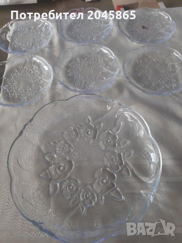 ПРОМОЦИЯ Продавам сервиз за торта