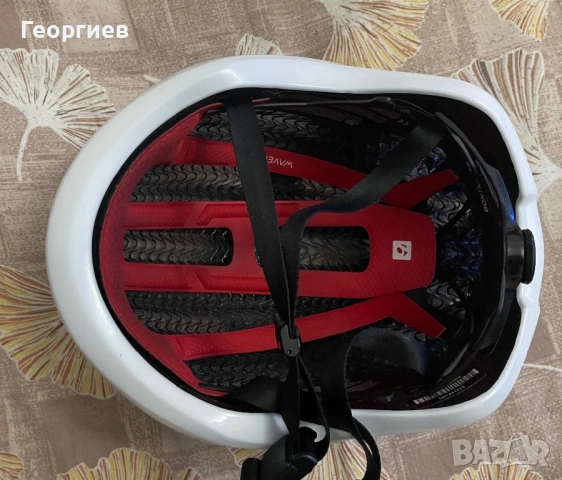 Каска за колело Bontrager Specter WaveCel , снимка 4 - Аксесоари за велосипеди - 53353188