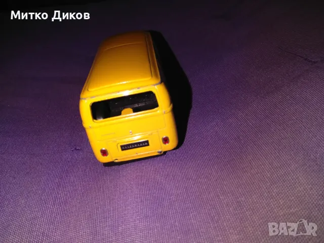 Метален детски автобус винтидж марков на Welly 1:43, снимка 2 - Колекции - 48309370