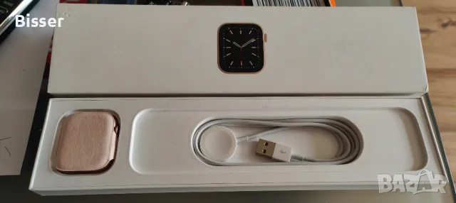 Смарт Часовник Apple Watch 44mm Series 6, снимка 2 - Дамски - 48355922