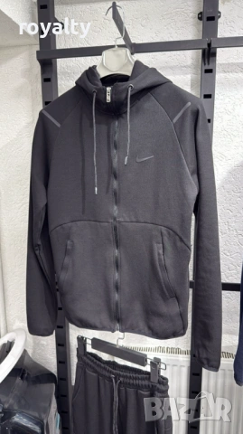 Nike НА ЕДРО Мъжки Спортен Екип Найк 8 Бр.