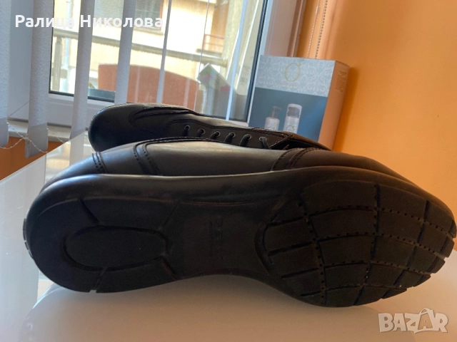 Мъжки кожени обувки Geox 40 номер, снимка 2 - Маратонки - 51483009