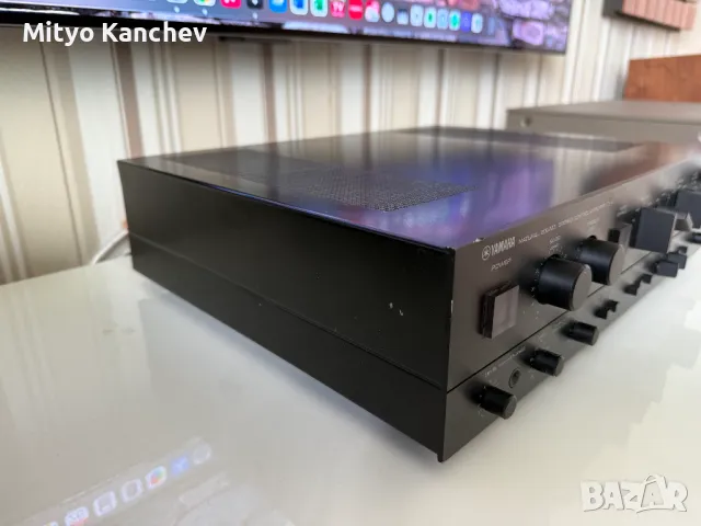 Предусилвател Yamaha C-4, снимка 2 - Ресийвъри, усилватели, смесителни пултове - 49520623