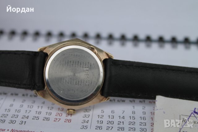 СССР часовник ''Слава'' позлатен, снимка 4 - Антикварни и старинни предмети - 41396979