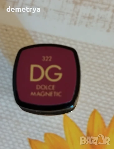 Червила D&G 322 Dolce magnetic и Guerlain Kiss kiss Daring matteDar, снимка 7 - Декоративна козметика - 51127364