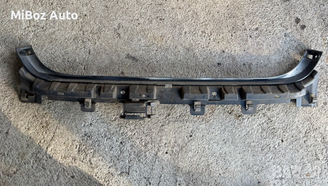 Държач държачи задна броня BMW E90, снимка 2 - Части - 52282035