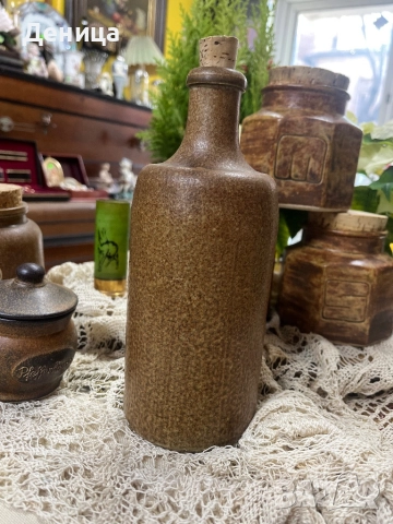 Керамични съдчета за съхранение Бутилка-22 см Цена-13 лв /6.65€  , снимка 10 - Кутии за храна - 52942063