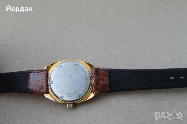 Швейцарски мъжки часовник ''Favorit'' 1980 г., снимка 5 - Мъжки - 41786245