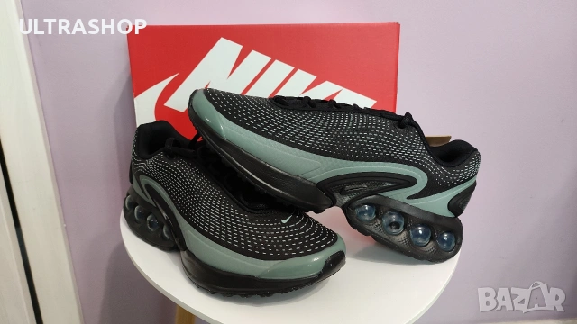 Нови с кутия Nike DN Номер 40 , снимка 6 - Маратонки - 53119497