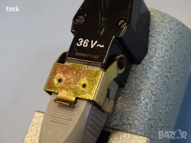 Хидравличен разпределител Wandfluh-Hydraulik 4Z4b hydraulic control valve 36VDC, снимка 7 - Резервни части за машини - 47861428